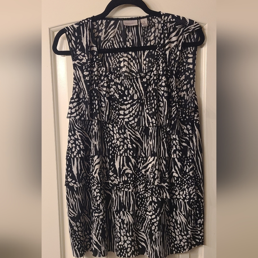 Cute Flouncy CHICO'S EASYWEAR Sleeveless Top Blouse Shirt, XL 3